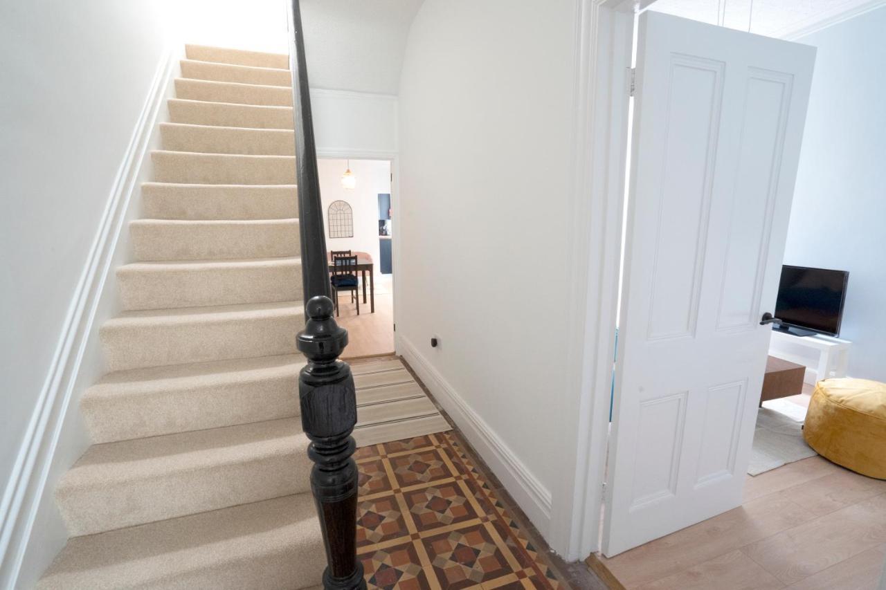 Beautiful Family Home In The Heart Of Swansea Extérieur photo
